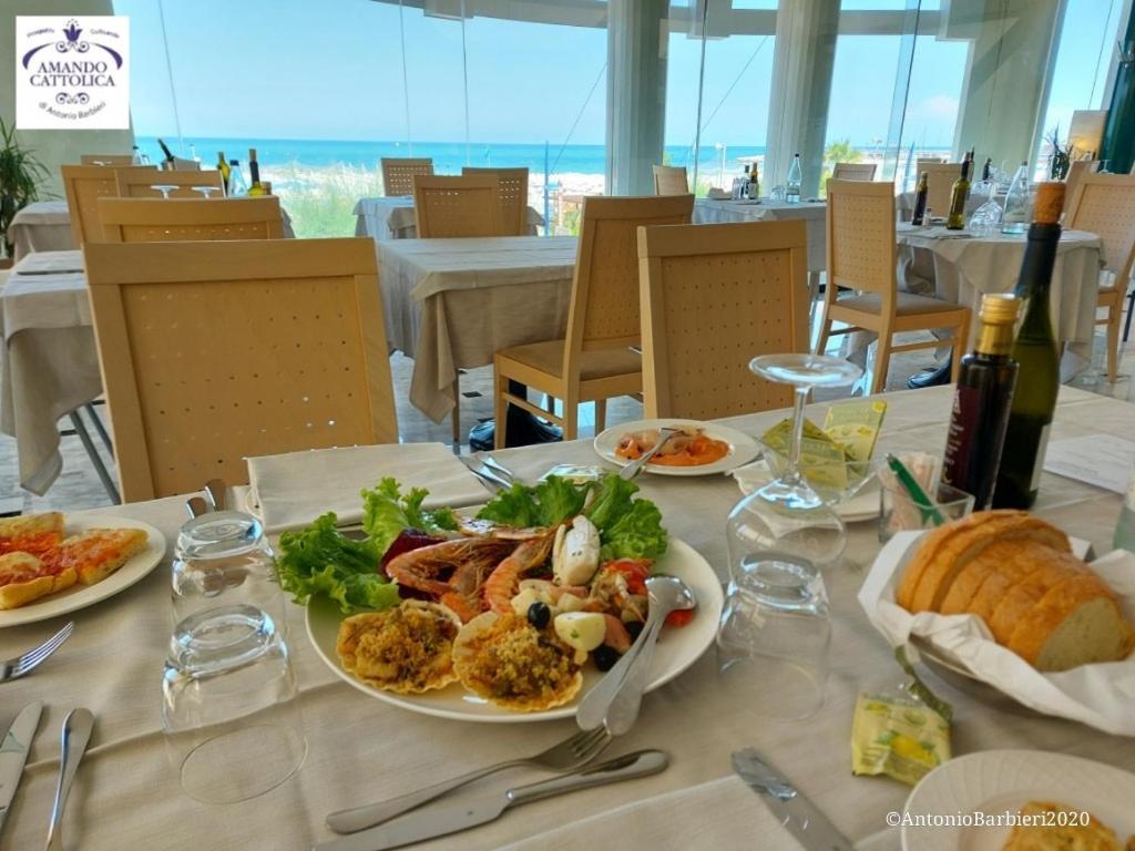 Park Hotel Cattolica Esterno foto