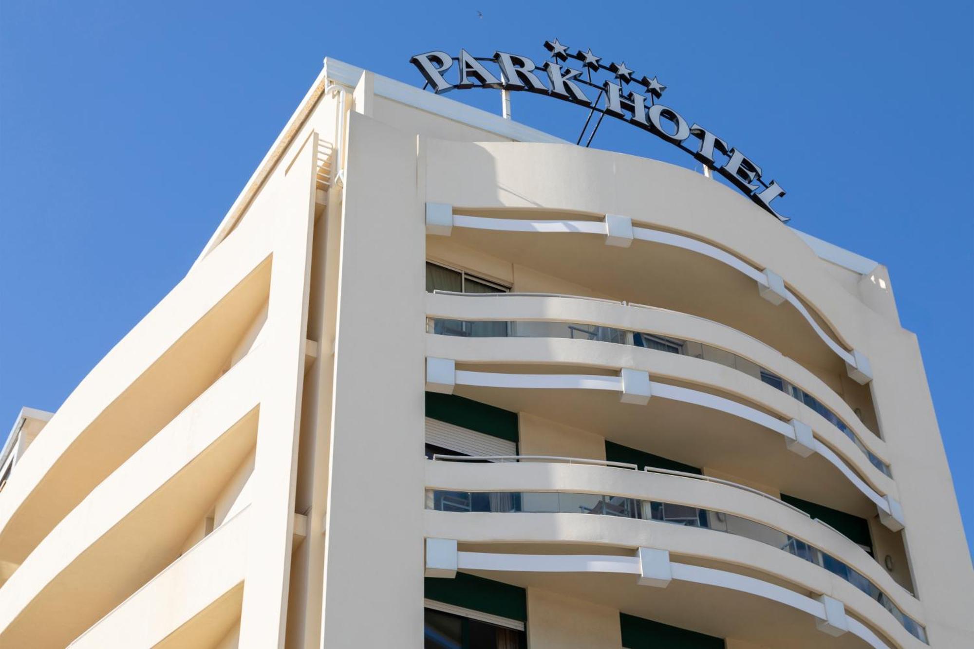 Park Hotel Cattolica Esterno foto