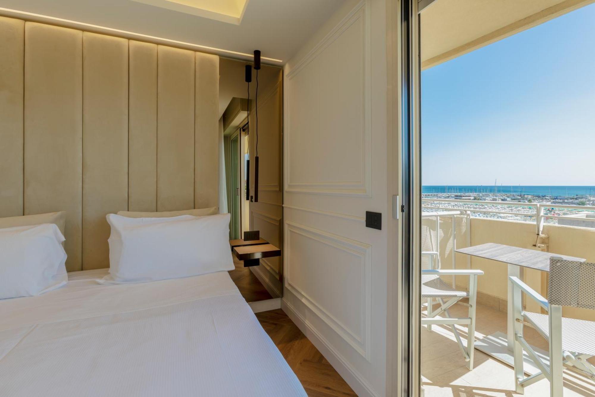 Park Hotel Cattolica Esterno foto